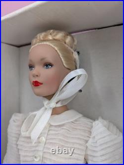 Tonner TYLER WENTWORTH 2004 THEATRE DE LA MODE PURELY PLATINUM 16 DOLL Blonde