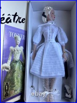 Tonner TYLER WENTWORTH 2004 THEATRE DE LA MODE PURELY PLATINUM 16 DOLL NEW NRFB