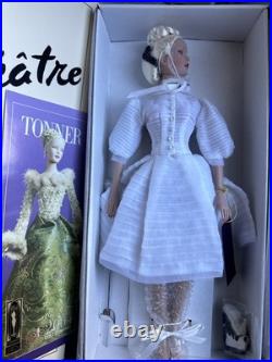 Tonner TYLER WENTWORTH 2004 THEATRE DE LA MODE PURELY PLATINUM 16 DOLL NEW NRFB