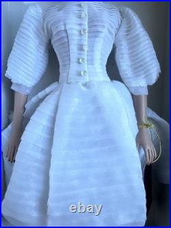 Tonner TYLER WENTWORTH 2004 THEATRE DE LA MODE PURELY PLATINUM 16 DOLL NEW NRFB