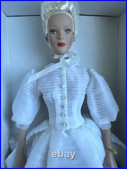 Tonner TYLER WENTWORTH 2004 THEATRE DE LA MODE PURELY PLATINUM 16 DOLL NEW NRFB