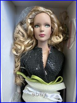 Tonner TYLER WENTWORTH 2005 BROADWAY LIGHTS EXCLUSIVE 16 FASHION DOLL NRFB LE Tonner TYLER WENTWORTH 2005 BROADWAY LIGHTS EXCLUSIVE 16 FASHION DOLL NRFB LE