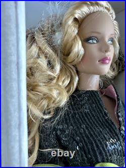 Tonner TYLER WENTWORTH 2005 BROADWAY LIGHTS EXCLUSIVE 16 FASHION DOLL NRFB LE Tonner TYLER WENTWORTH 2005 BROADWAY LIGHTS EXCLUSIVE 16 FASHION DOLL NRFB LE