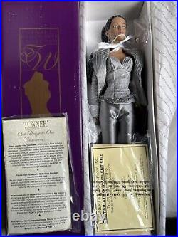 Tonner TYLER WENTWORTH 2005 CHERISHED FRIENDS JAC D'ARGENT 16 FASHION DOLL NRFB