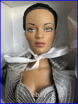 Tonner TYLER WENTWORTH 2005 CHERISHED FRIENDS JAC D'ARGENT 16 FASHION DOLL NRFB