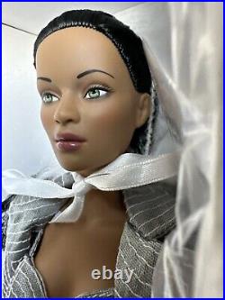 Tonner TYLER WENTWORTH 2005 CHERISHED FRIENDS JAC D'ARGENT 16 FASHION DOLL NRFB