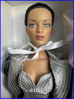 Tonner TYLER WENTWORTH 2005 CHERISHED FRIENDS JAC D'ARGENT 16 FASHION DOLL NRFB