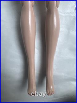 Tonner TYLER WENTWORTH 2005 NUDE ON THE PRESIDIO CARRIE 16 Fashion Doll BW Body Tonner TYLER WENTWORTH 2005 NUDE ON THE PRESIDIO CARRIE 16 Fashion Doll BW Body
