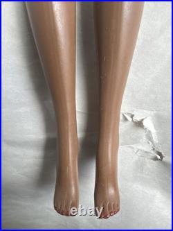 Tonner TYLER WENTWORTH 2005 NUDE TRENDS ESME 16 Fashion Doll BW Bending Wrists Tonner TYLER WENTWORTH 2005 NUDE TRENDS ESME 16 Fashion Doll BW Bending Wrists