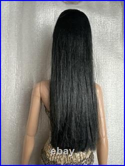 Tonner TYLER WENTWORTH 2006 BYZANTINE SYDNEY CHASE 16 DRESSED FASHION DOLL BW