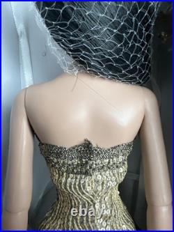 Tonner TYLER WENTWORTH 2006 BYZANTINE SYDNEY CHASE 16 DRESSED FASHION DOLL BW