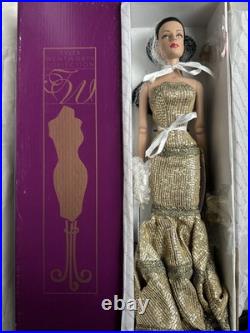 Tonner TYLER WENTWORTH 2006 BYZANTINE SYDNEY CHASE 16 DRESSED FASHION DOLL BW