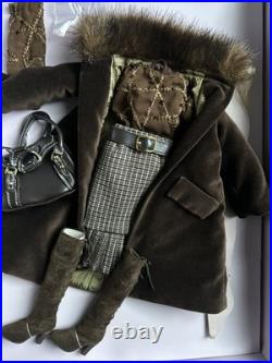 Tonner TYLER WENTWORTH 2006 COLLECTION CITY STYLE COCOA 16 DOLL OUTFIT NRFB NEW