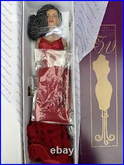 Tonner TYLER WENTWORTH 2006 COLLECTORS UNITED ROYAL RED JAC 16 FASHION DOLL NIB