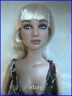 Tonner TYLER WENTWORTH 2007 FLIRT FATALE KIT 16 DRESSED DOLL BW BODY LE 500