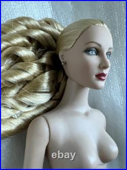 Tonner TYLER WENTWORTH 2007 NUDE SHIMMERING QUEEN BASIC SHAUNA 16 FASHION DOLL Tonner TYLER WENTWORTH 2007 NUDE SHIMMERING QUEEN BASIC SHAUNA 16 FASHION DOLL