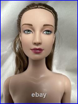 Tonner TYLER WENTWORTH 2007 SHINYUU LAYNE 16 NUDE Fashion Doll BW Body LE 250 Tonner TYLER WENTWORTH 2007 SHINYUU LAYNE 16 NUDE Fashion Doll BW Body LE 250