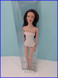 Tonner TYLER WENTWORTH 2008 ULTRA BASIC AVA 16 Fashion Doll BW Body LE 500