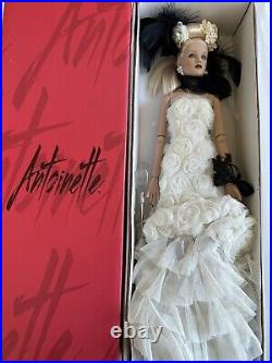 Tonner TYLER WENTWORTH 2009 Collection ANTOINETTE IDYLLIC 16 FASHION DOLL LE500