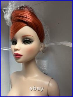 Tonner TYLER WENTWORTH 2009 NUDE MONICA MERRILL TAKING A LETTER 16 Doll + Box