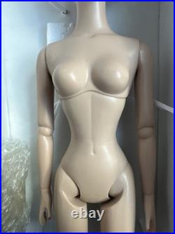 Tonner TYLER WENTWORTH 2009 NUDE MONICA MERRILL TAKING A LETTER 16 Doll + Box