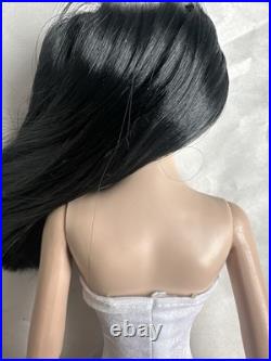 Tonner TYLER WENTWORTH 2009 ULTRA BASIC MEI LI RAVEN 16 Fashion Doll BW Body LE