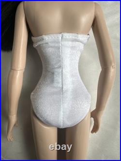 Tonner TYLER WENTWORTH 2009 ULTRA BASIC MEI LI RAVEN 16 Fashion Doll BW Body LE