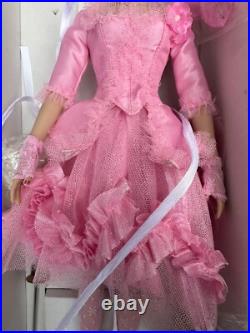 Tonner TYLER WENTWORTH 2010 CONVENTION MADAME A LA FRAMBOISE KIT 16 DOLL LE 100 Tonner TYLER WENTWORTH 2010 CONVENTION MADAME A LA FRAMBOISE KIT 16 DOLL LE 100