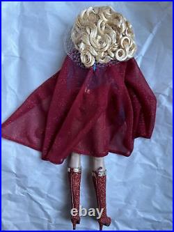 Tonner TYLER WENTWORTH 2010 DC STARS SUPERGIRL 13 Dressed Fashion Doll LE 1000