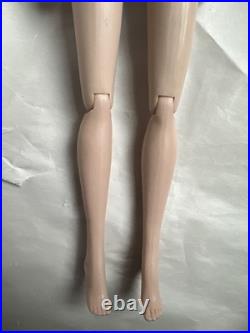 Tonner TYLER WENTWORTH 2010 ULTRA BASIC PLATINUM 16 Fashion Doll BW Body LE 300