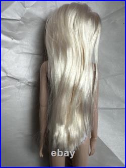 Tonner TYLER WENTWORTH 2010 ULTRA BASIC PLATINUM 16 Fashion Doll BW Body LE 300