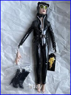 Tonner TYLER WENTWORTH 2011 DC STARS CATWOMAN 13 Dressed Fashion Doll LE 500