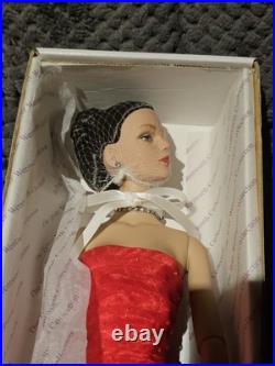 Tonner TYLER WENTWORTH HOLIDAY GALA SYDNEY CHASE 16 FASHION DOLL 2002 LE 1500