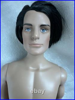 Tonner TYLER WENTWORTH MATT O'NEILL 2005 17 NUDE BASIL ST JOHN FASHION DOLL