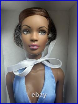 Tonner TYLER WENTWORTH RTW READY TO WEAR RUNWAY ESME 16 Fashion Doll NEW NRFB