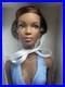 Tonner-TYLER-WENTWORTH-RTW-READY-TO-WEAR-RUNWAY-ESME-16-Fashion-Doll-NEW-NRFB-01-jzvz