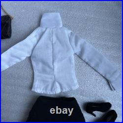 Tonner TYLER WENTWORTH & SYDNEY 2001 PRET-A-PORTER 16 FASHION DOLL OUTFIT LE500