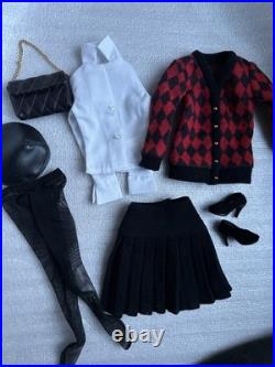 Tonner TYLER WENTWORTH & SYDNEY 2001 PRET-A-PORTER 16 FASHION DOLL OUTFIT LE500