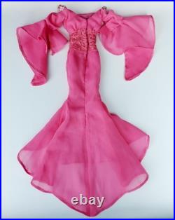 Tonner The Queen's Court Dress Gown 16 Fashion Doll Tyler Wentworth Sybarite