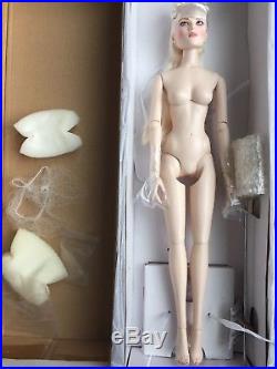 Tonner Tyler 16 NUDE BIANCA LAPIN Fashion Doll BW CHIC Body With Box + Stand 2015