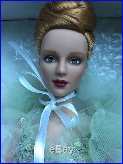 Tonner Tyler 16 Two Daydreamers HOLIDAY MINT ASHLEIGH Fashion Doll NRFB LE 175