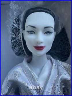 Tonner Tyler 2005 MEMOIRS OF A GEISHA SPRING DANCE SAYURI 16 Fashion Doll READ