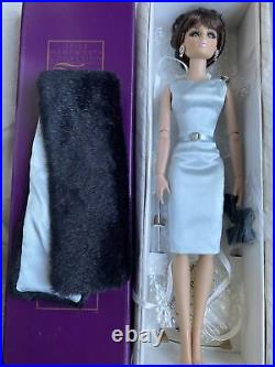 Tonner Tyler A GIMLET FOR THE LADY Monica Merrill WIGGED Fashion Doll BW BODY