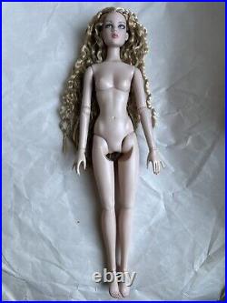 Tonner Tyler ANTOINETTE 16 NUDE CAMI BASIC BLONDE Original Cami 2010 LE DOLL