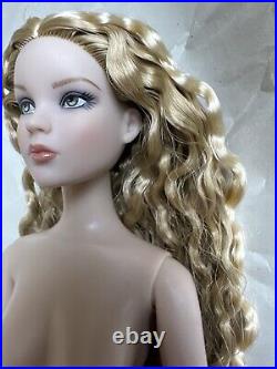 Tonner Tyler ANTOINETTE 16 NUDE CAMI BASIC BLONDE Original Cami 2010 LE DOLL