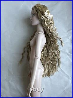 Tonner Tyler ANTOINETTE 16 NUDE CAMI BASIC BLONDE Original Cami 2010 LE DOLL