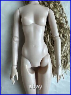 Tonner Tyler ANTOINETTE 16 NUDE CAMI BASIC BLONDE Original Cami 2010 LE DOLL