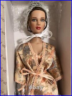 Tonner Tyler ASHLEIGH PERFECT START BRUNETTE Store Exclusive Doll LE 250 NRFB