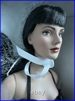 Tonner Tyler Cherished Friends RTW SUZETTE DUBOIS RAVEN 16 Fashion DOLL NRFB LE