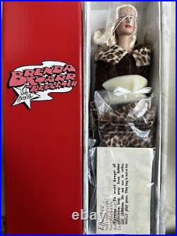 Tonner Tyler Con 2004 DAPHNE WEEKEND IN ST MORITZ 16 LE Fashion Doll NRFB -READ